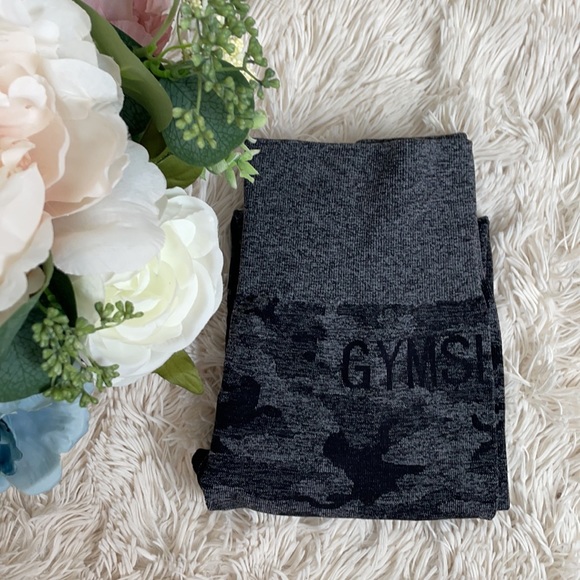 Gymshark Pants - Gym shark camo leggings XS